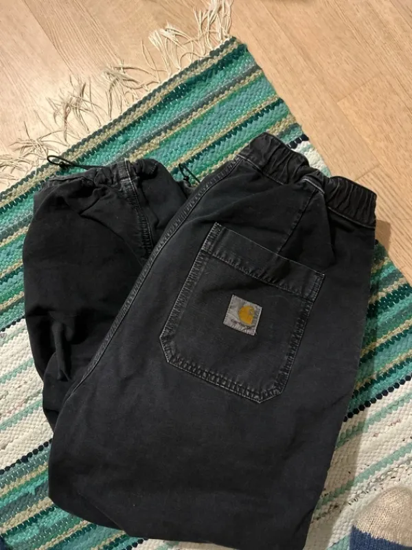 Discount Carhartt housut