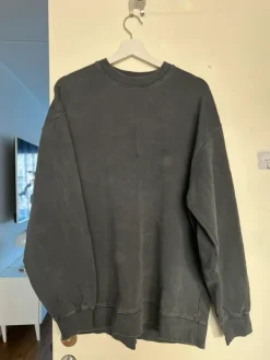 Online Bik Bok collagepaita