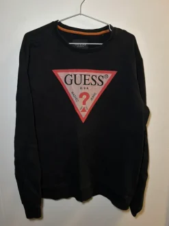 Online GUESS Collegepaita