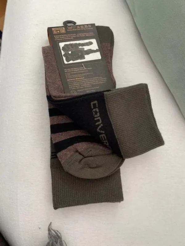 Outlet Converse All Star sukat koko 39-42 2 pr