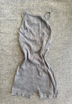 Outlet Pull & Bear Cute grey jumpsuit