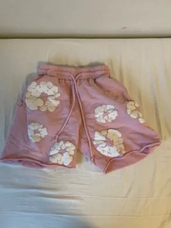 Outlet Demin tears shortsit 🩷