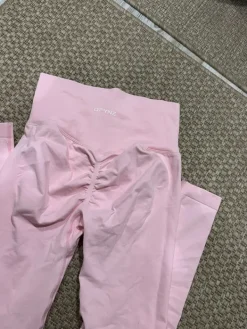 Clearance DFYNE legginsit