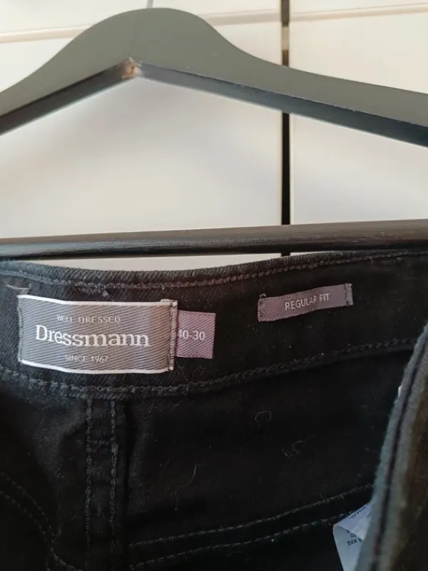 Hot Dressmann mustat farkut 40/30