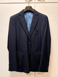 Discount Dressmann navy suit