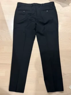 Dressmann puvunhousut