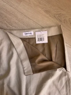 Clearance Edited Josie hame