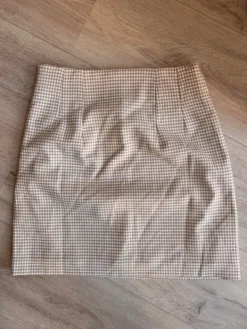 Clearance Edited Josie hame