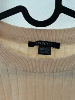 Discount Esmara oloasu, M