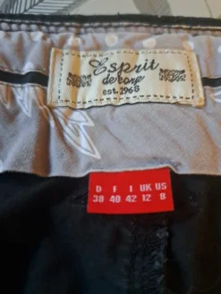 Hot Esprit shortsit 38