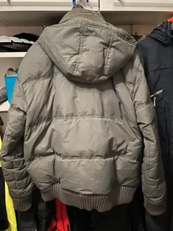 Discount Esprit untuvatakki