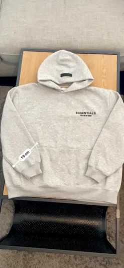 Best Essentials Fear of God Hoodie - Grey - Size M (Kuin uusi)