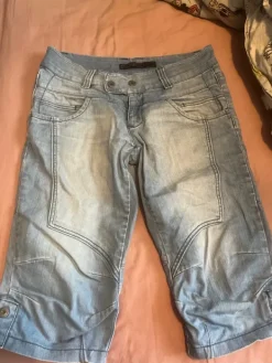 Clearance Farkku caprit