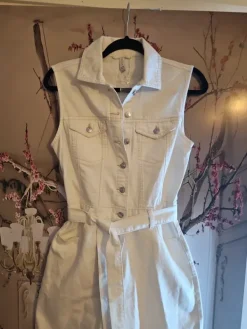 Outlet Amisu Farkkuhaalari