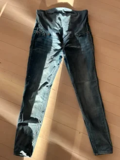 H&M Mama Farkkuleggingsit