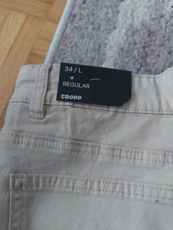 Discount CROPP Farkkushortsit