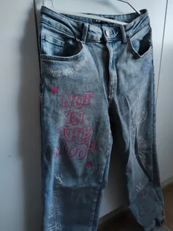 Online FB Sister Farkut