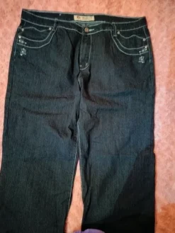 Outlet Farkut 44 koko