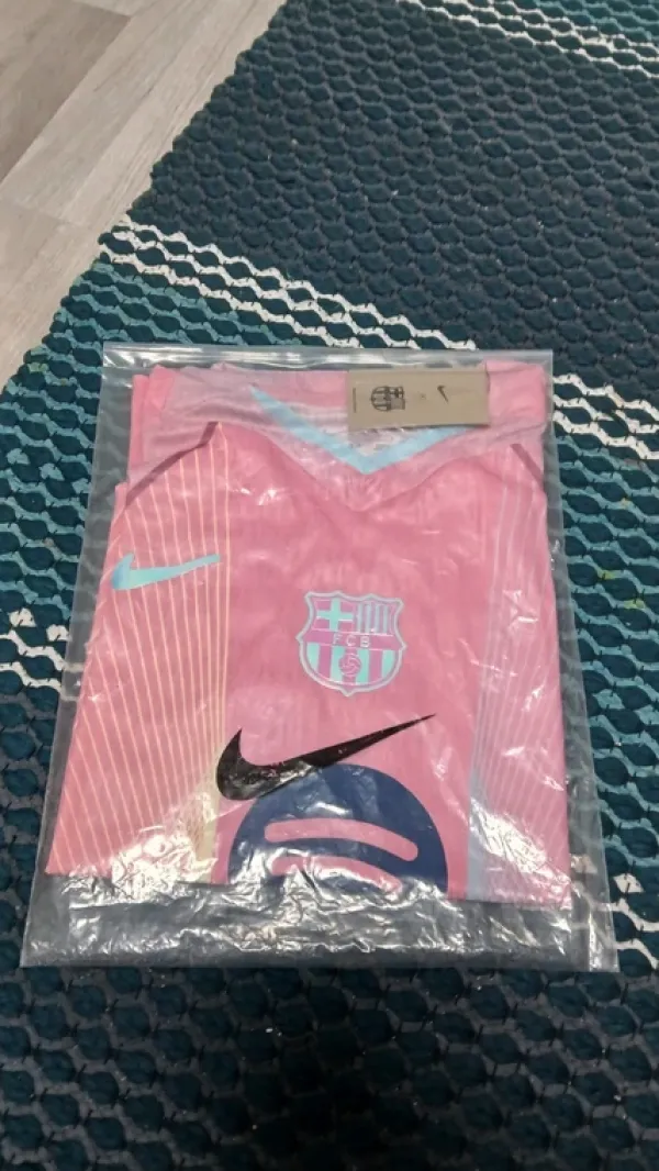Clearance Nike Fc barcelona jersey pink