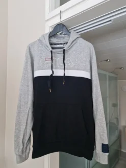 Clearance FILA huppari