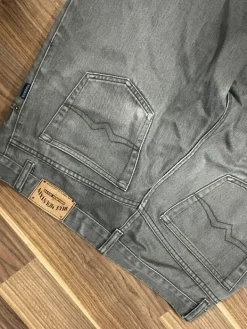 Discount BLUE MOUNTAIN Flared jeans