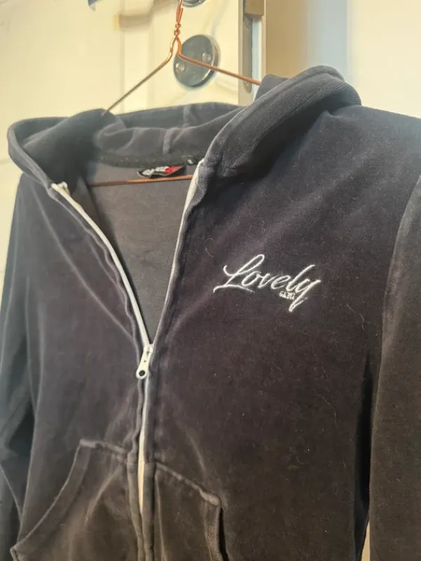 New Gazoz vetoketjullinen huppari