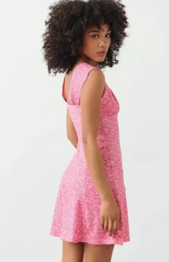 Clearance Gina Tricot kesämekko