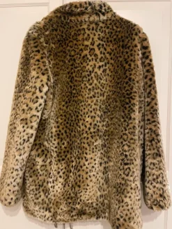 Sale Gina tricot leotekoturkis