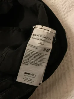 Sale Gina Tricot mustat farkut