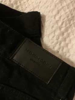 Sale Gina Tricot mustat farkut