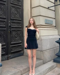 Sale Gina Tricot skirt