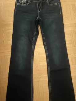 Best Gina Tricot tummansiniset farkut