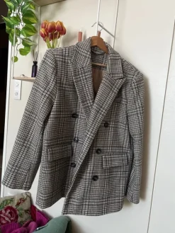 Online Gina Tricot , villakangastakki.