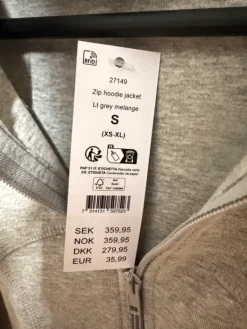 New Gina tricot zip hoodie