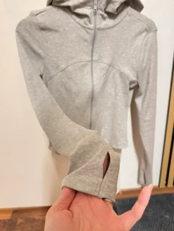 New Gina tricot zip hoodie