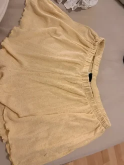 Sale Gina Tricot Ginan yöshortsit