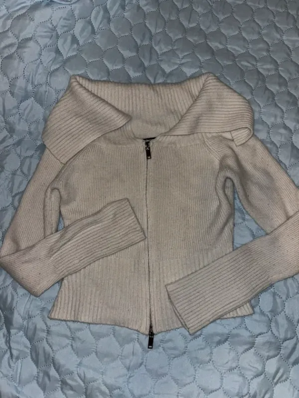 Clearance Ginatricot vaalea pitkähihainen