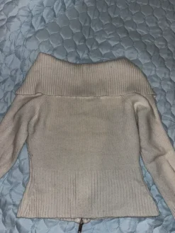 Clearance Ginatricot vaalea pitkähihainen