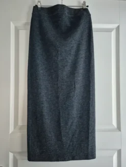 New H&M Mama Grey maternity tube skirt