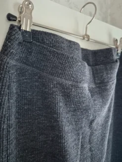 New H&M Mama Grey maternity tube skirt