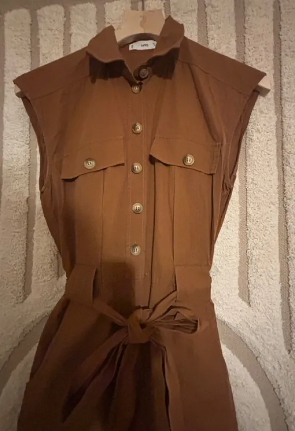 Outlet Haalari Mango