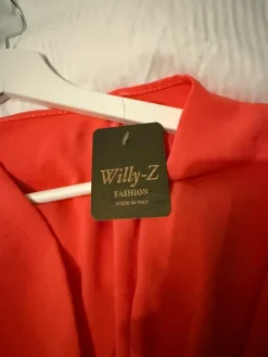 Outlet willy- z Haalari uusi