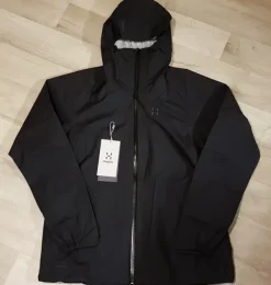 Outlet Haglöfs Kaja Proof Jacket naisten takki S koko