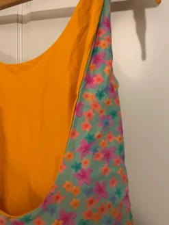 Best halla x halla kääntöuimapuku