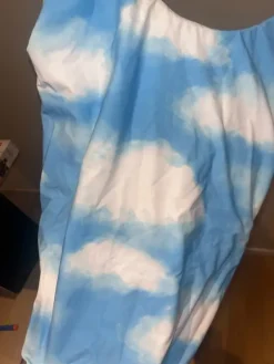 Hot Halla x halla uimapuku