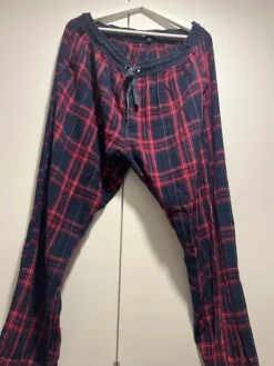 Clearance Hampton Republic yöhousut