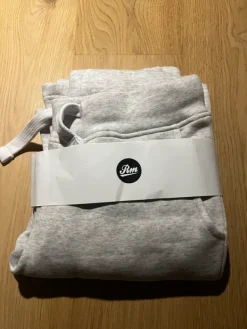 New Harmaa russemerch verkkarit xs tall