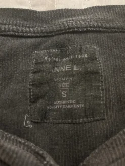 Sale Anne L. Harmaa söpö paita