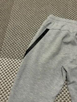 Jack & Jones Harmaat college housut