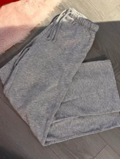 Best H&M Harmaat collegehousut